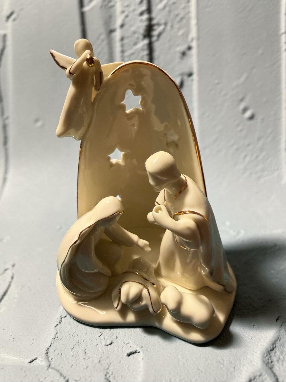 Avon Cream and Gold Trim Porcelain Nativity Figurine